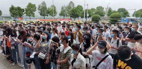 重慶主城工廠招聘 月薪四千左右包吃住，可報(bào)銷車費(fèi)，提供信息咨詢服務(wù)